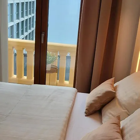 Ilaria, With A Royal Touch 奥帕提亚