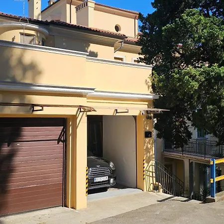 Apartment Ilaria, With A Royal Touch Opatija