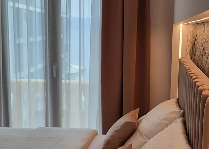 Ilaria, With A Royal Touch