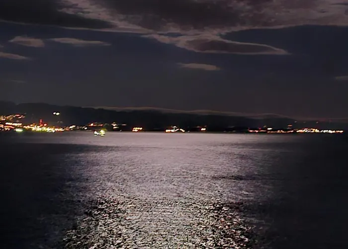 Daire Ilaria, With A Royal Touch *